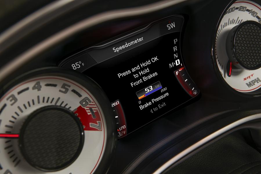 Панель приборов Dodge Challenger SRT Demon 2017 года  (фото 86 из 181)